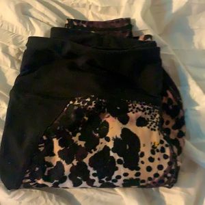 Betsy Johnson cheetah print pink leggings!